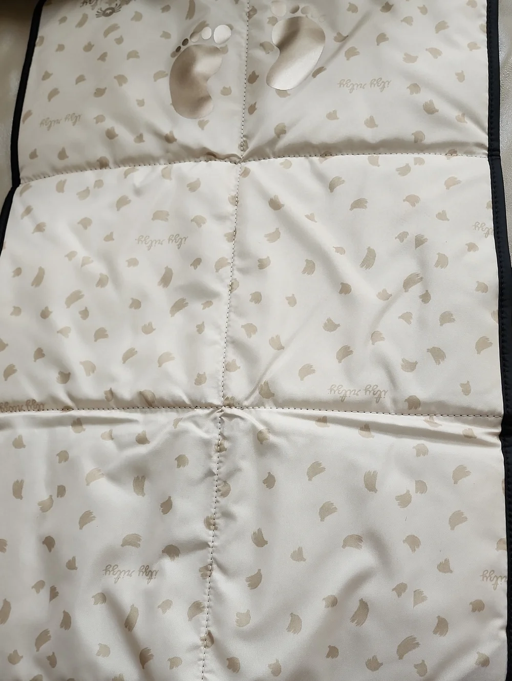 Itzy Ritzy Black Quilted Diaper Tote Bag with Gold Hardware Preowned
